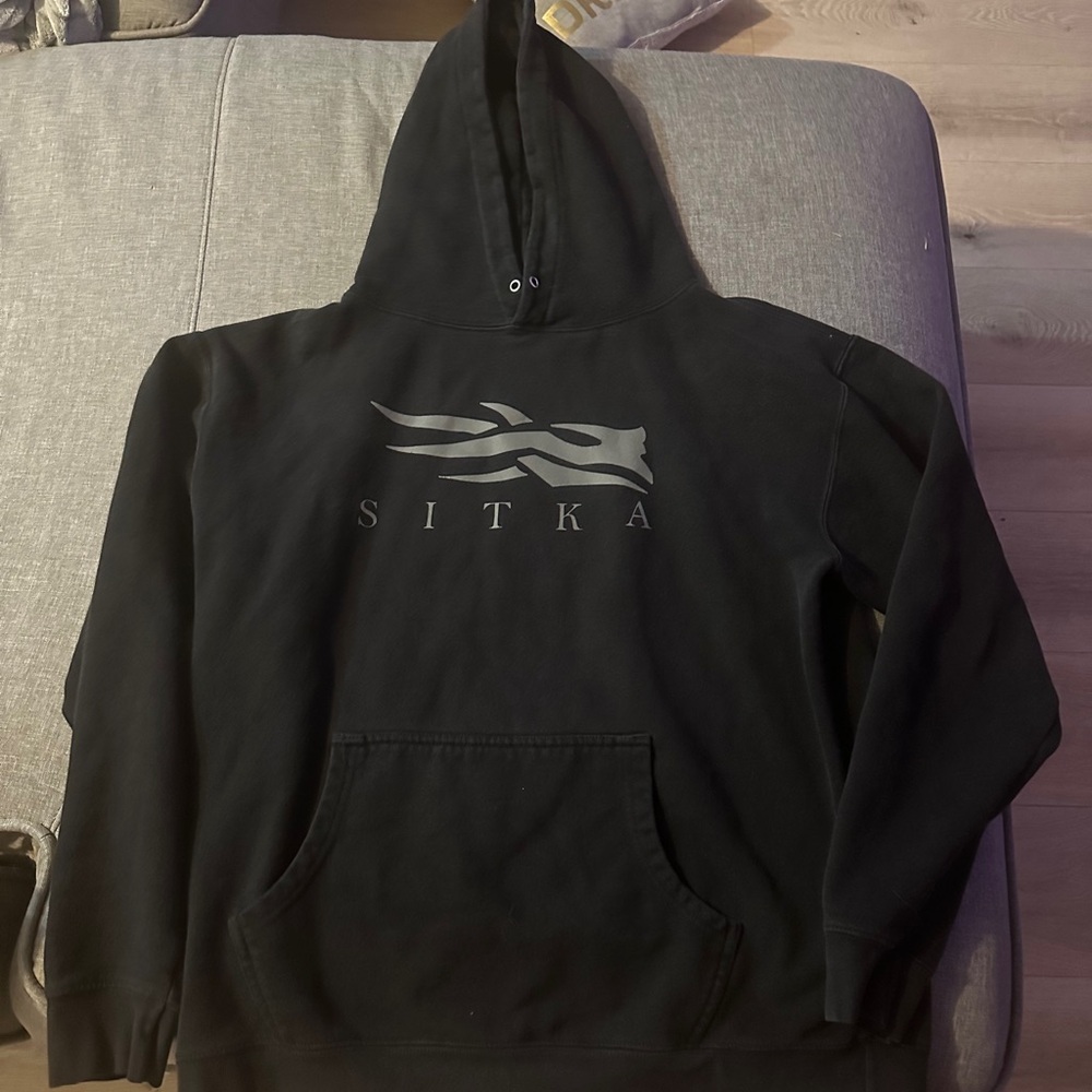 Men’s Black Sitka Hoodie Size Large